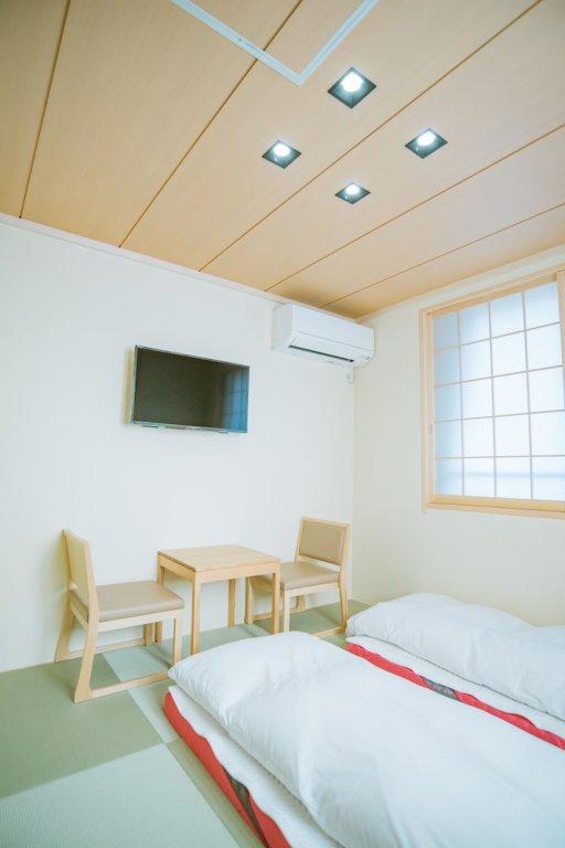 Standard Doppel Zimmer Tokyo Lai's House