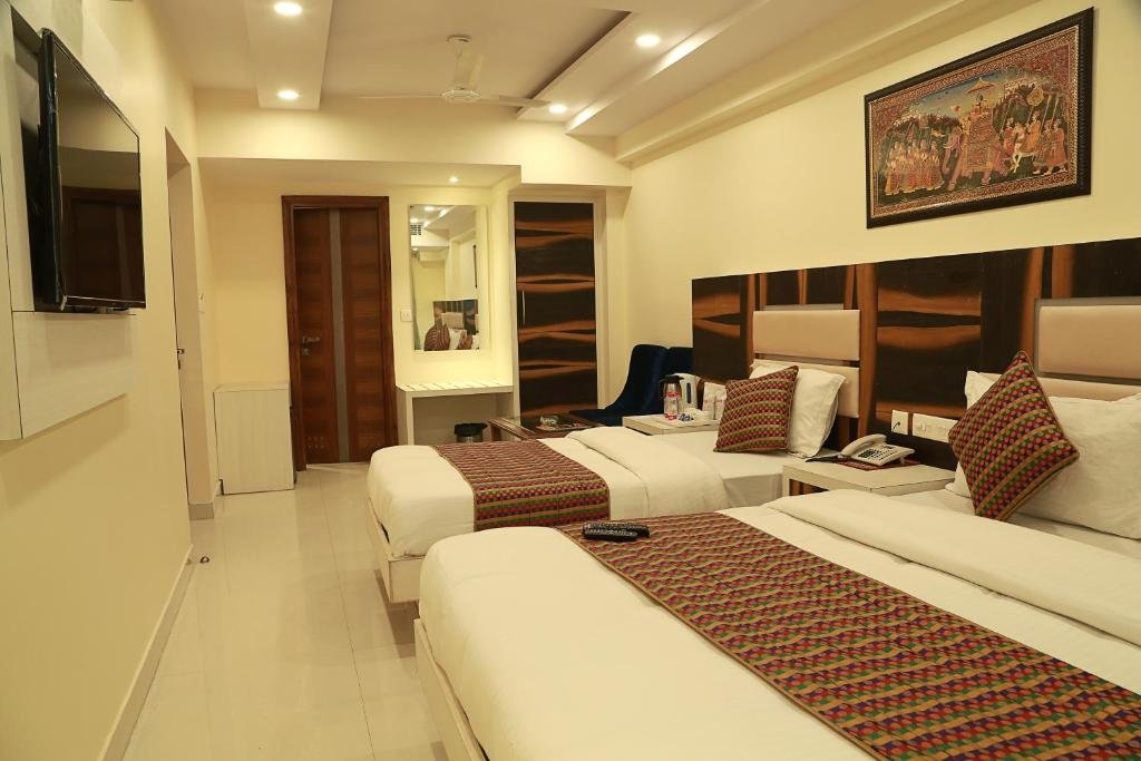 Трёхместный номер Premium Hotel Shanti Plaza-by Haveliya Hotels
