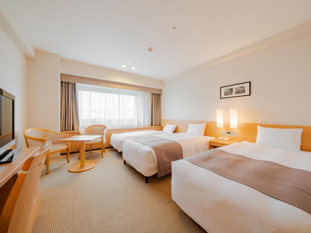 Трёхместный номер Standard Sapporo View Hotel Odori Park