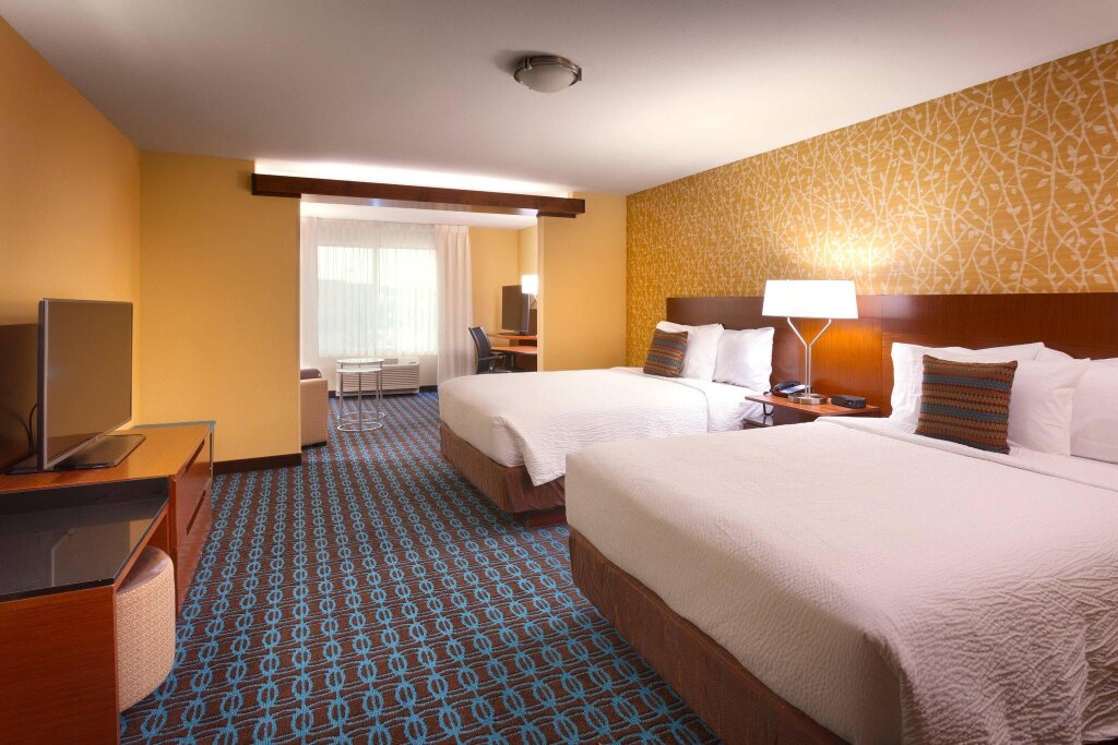 Двухместный люкс Fairfield Inn & Suites by Marriott Salt Lake City Midvale