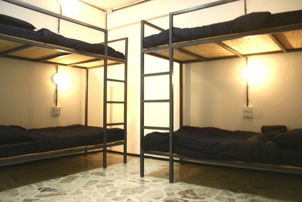 Cama en dormitorio compartido (dormitorio compartido femenino) YoodYa Hostel