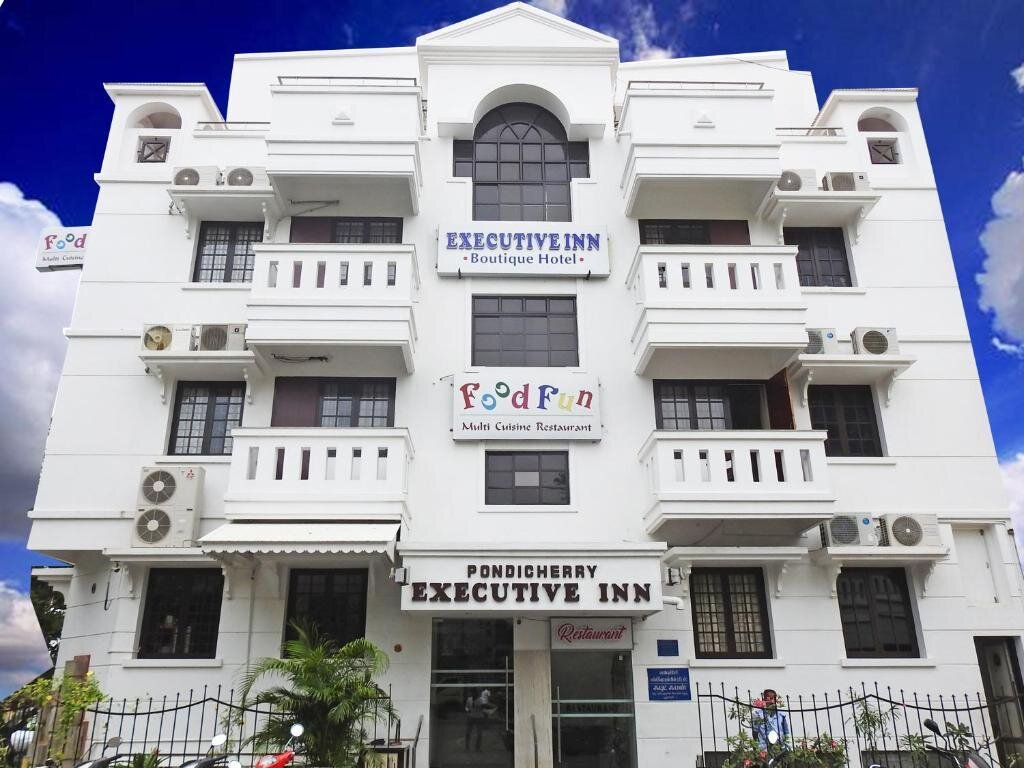 Номер Deluxe Pondicherry Executive Inn