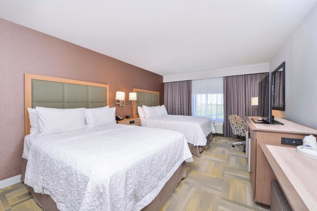 Двухместный номер Standard Hampton Inn and Suites Altoona-Des Moines by Hilton