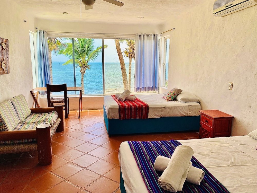 Deluxe room Punta Me Beach Suites