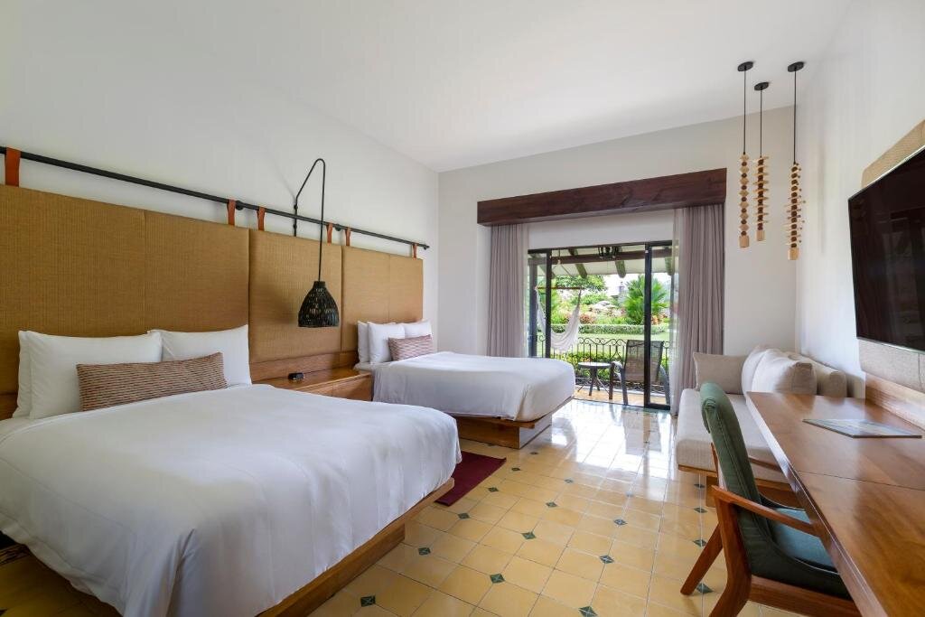 Двухместный номер Standard Цокольный этаж с видом на сад Los Sueños Marriott Ocean & Golf Resort