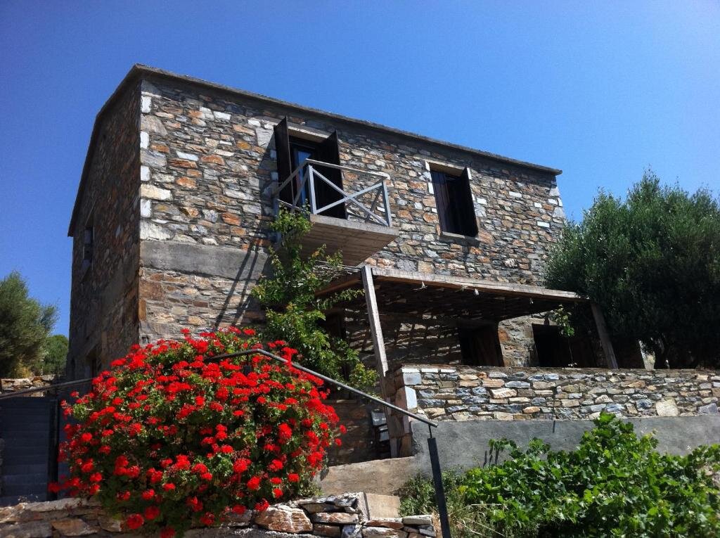 Suite Pyrgos Ikaria Traditional Village