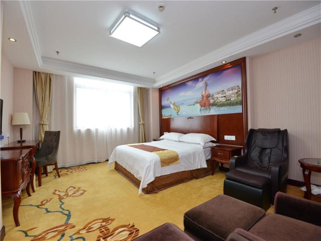 Люкс Vienna 3 Best Hotel Shanghai Expo Sanlin
