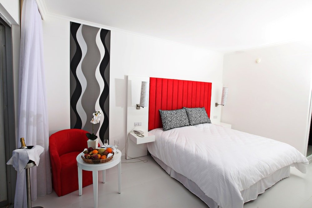 Standard Doppel Zimmer mit Balkon und mit Gartenblick Dome Beach Marina Hotel & Resort