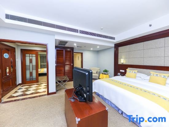 2 Bedrooms Family Suite Jolly Hotel - Changsha