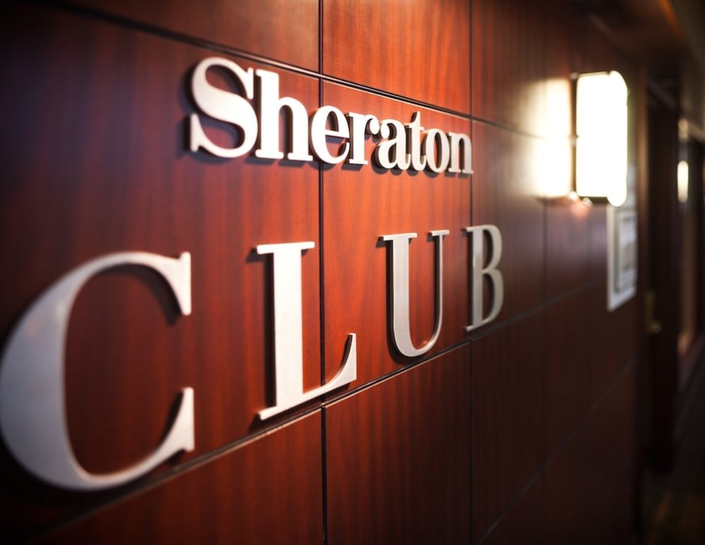 Клубный люкс c 1 комнатой Sheraton Suites Chicago O'Hare