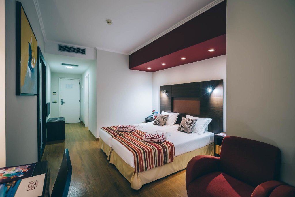 Standard Zimmer mit Meerblick Muthu Raga Madeira Hotel