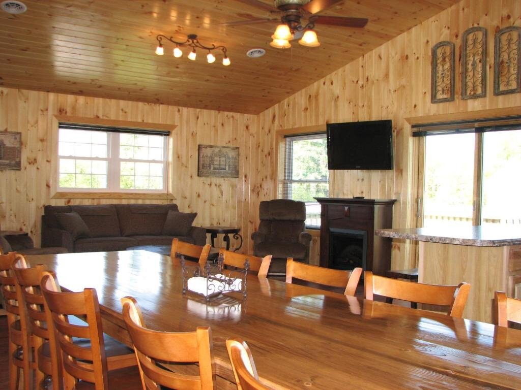 Cottage 5 camere Angel Rock Waterfront Cottages and Vacation Homes