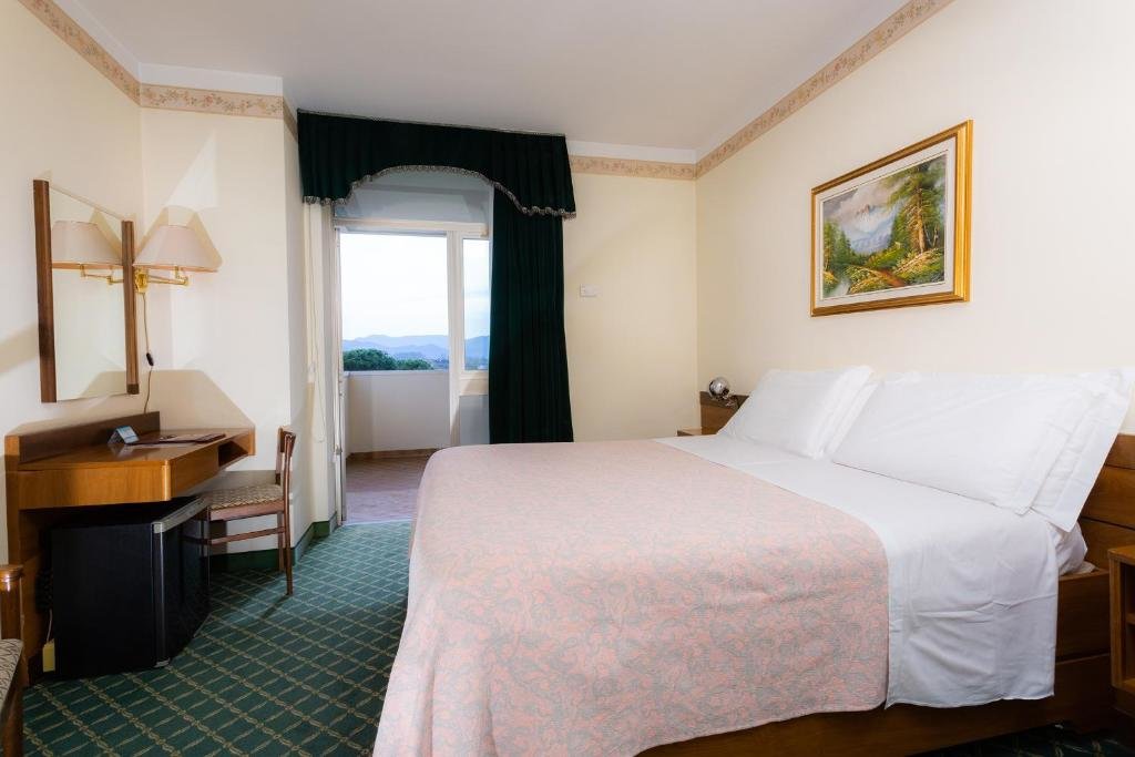 Standard Doppel Zimmer mit Balkon Hotel Abano Verdi