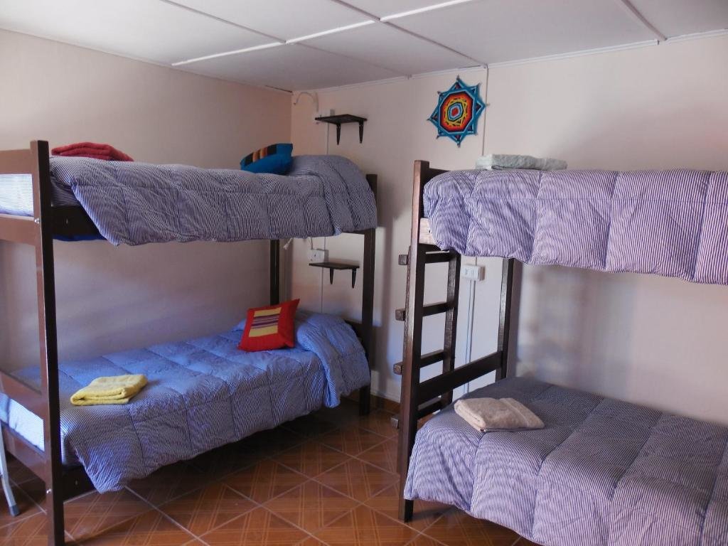 Standard Quadruple room Hostal Campo Base