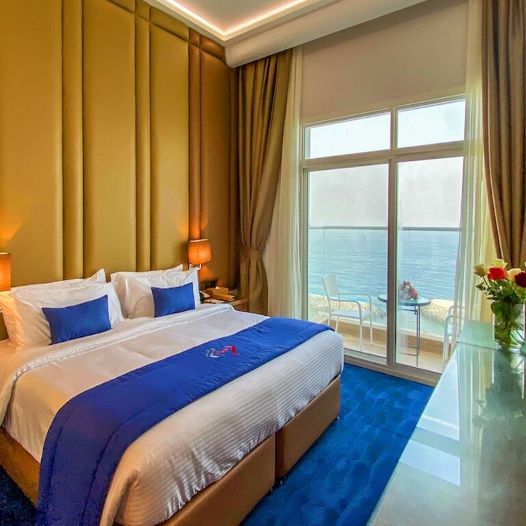 Junior Suite Mirage Bab Al Bahr Beach Hotel