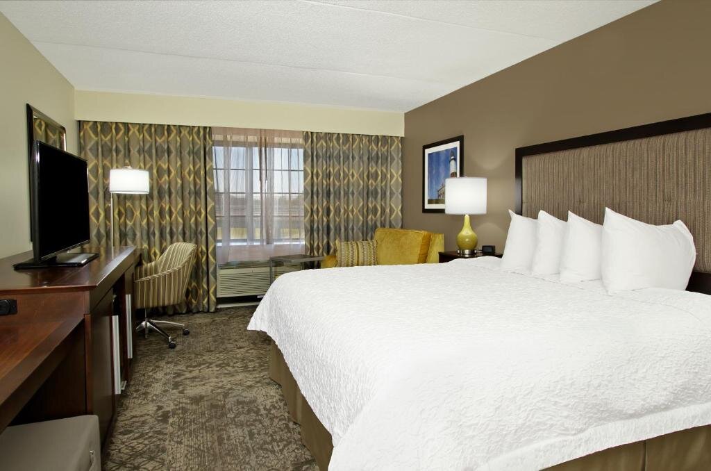 Двухместный гостевой номер Hampton Inn & Suites By Hilton - Rockville Centre