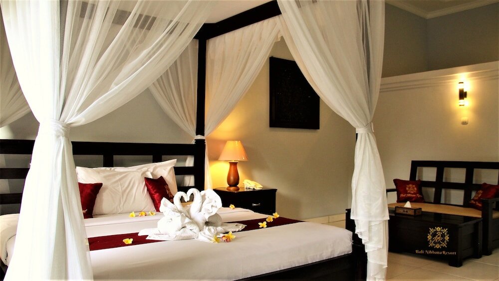 Люкс с балконом и с красивым видом из окна Bali Nibbana Resort