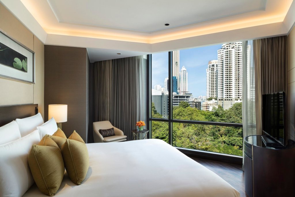 Люкс с 2 комнатами Siam Kempinski Hotel Bangkok - SHA Extra Plus Certified