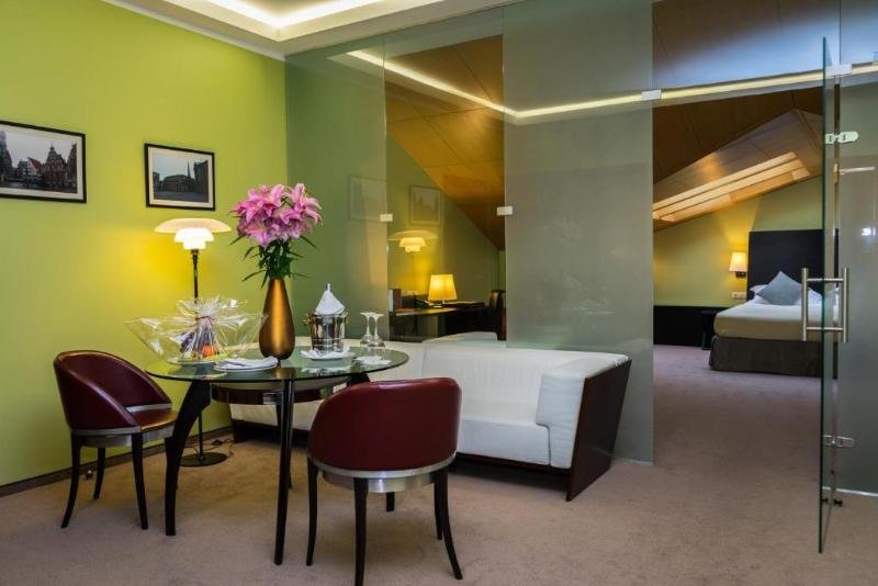 Номер Standard Gallery Park Hotel & SPA, a Châteaux & Hôtels Collection