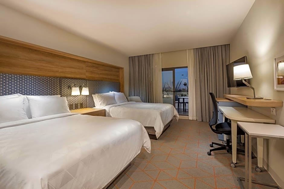 Номер Superior Holiday Inn & Suites - Aguascalientes, an IHG Hotel