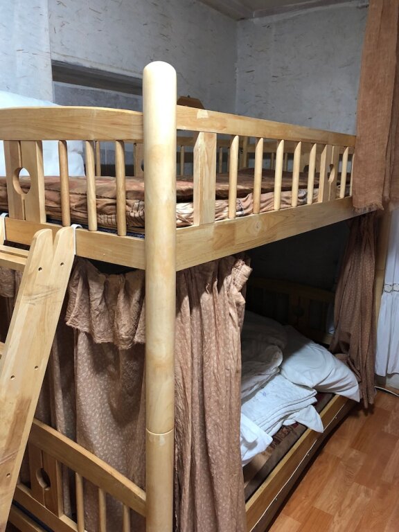 Кровать в общем номере Jaun Guesthouse - Hostel