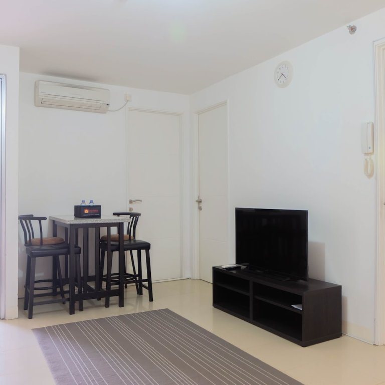Habitación Estándar Best Price 3BR at Bassura City Cipinang Apartment