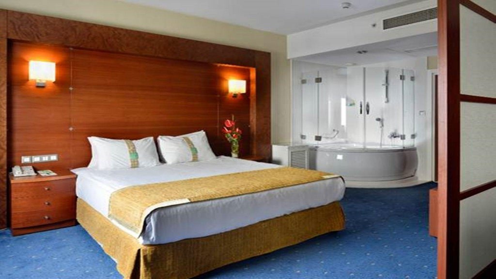 Suite doble Holiday Inn Istanbul City, an IHG Hotel