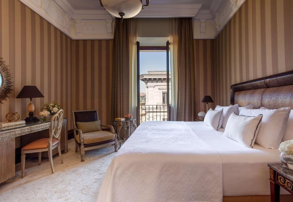 Premium Double room Anantara Palazzo Naiadi Rome Hotel