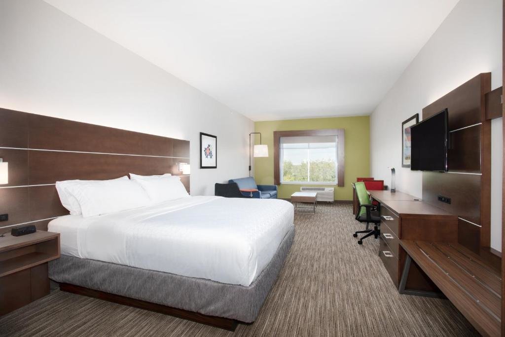 Suite Holiday Inn Express & Suites Sterling, an IHG Hotel