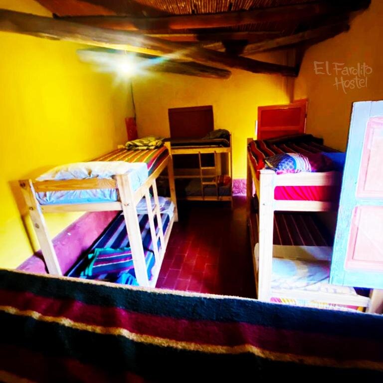 Cama en dormitorio compartido El Farolito Hostel