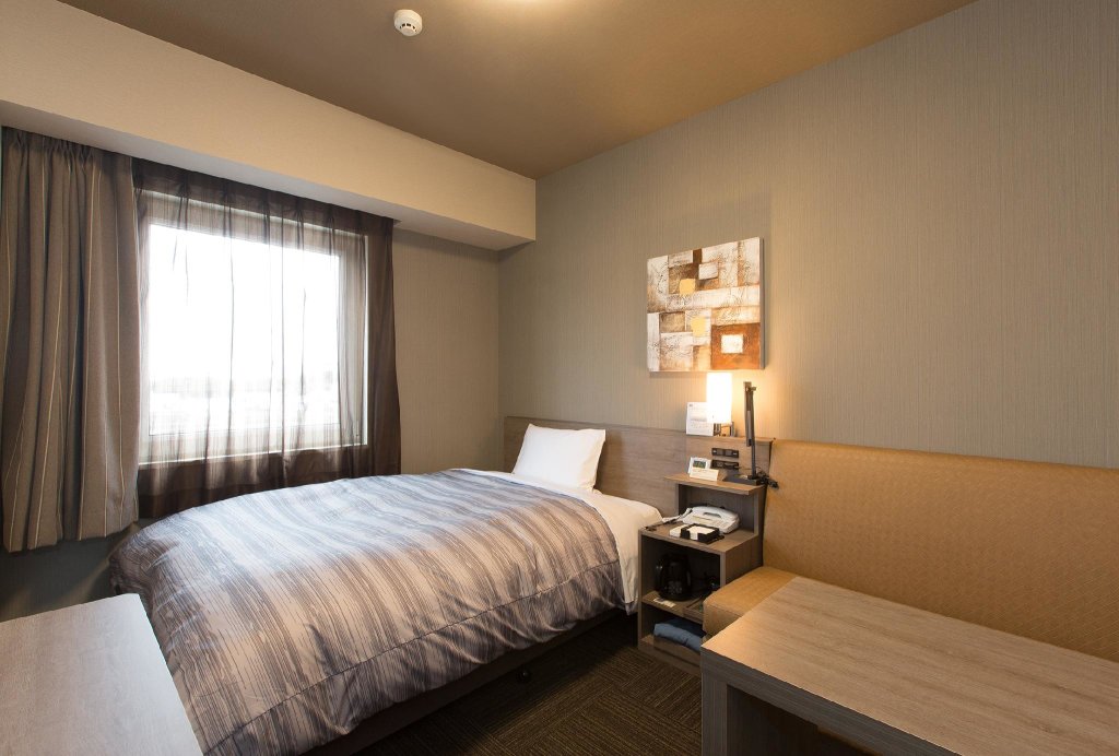Comfort room Hotel Route-Inn Masuda
