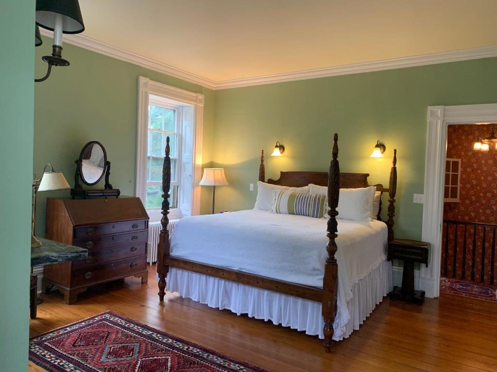 Standard Doppel Zimmer mit Gartenblick Delano Homestead Bed and Breakfast