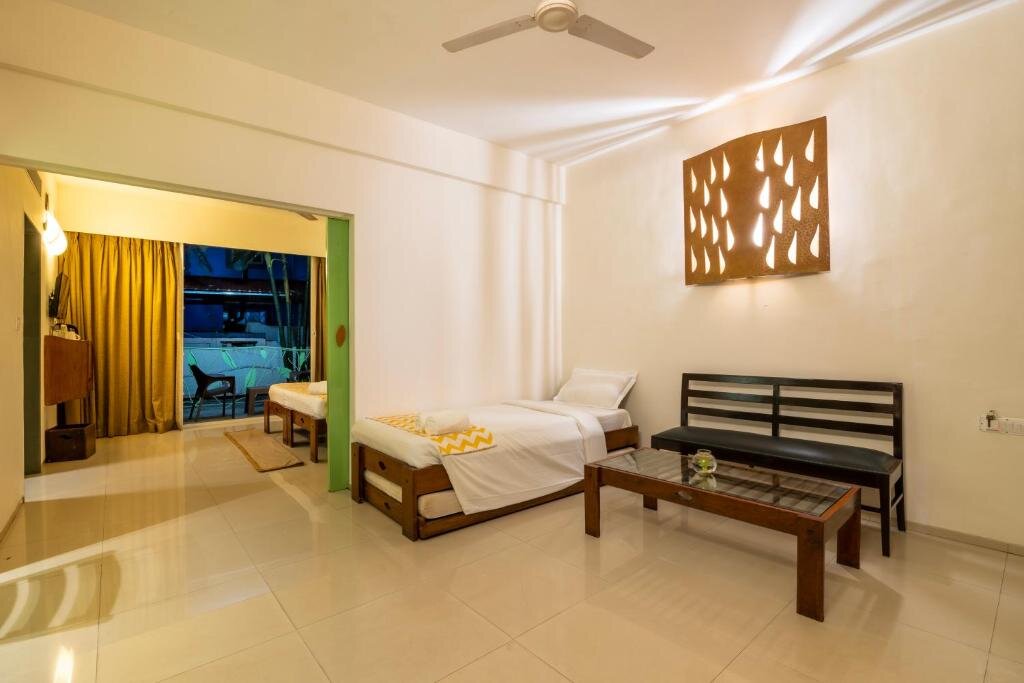 Suite with pool view Sharanam Green Resort