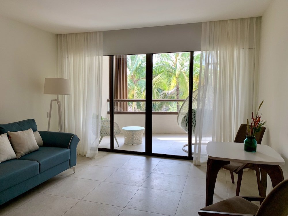 Junior suite con vista Azura Beach Resort