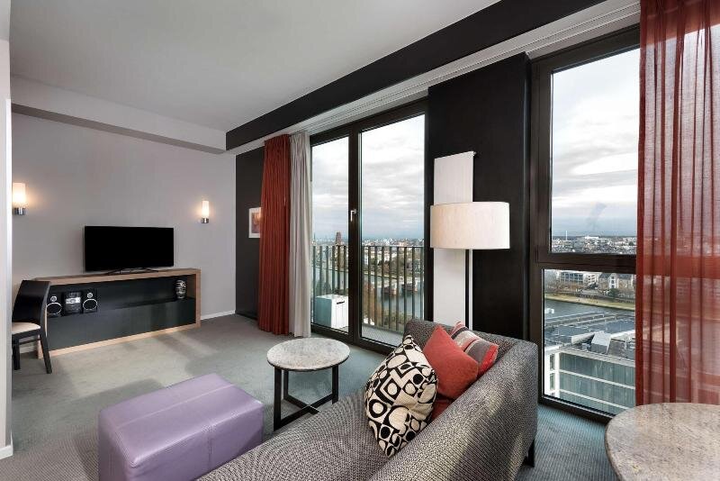 Апартаменты c 1 комнатой с балконом Adina Apartment Hotel Frankfurt Neue Oper