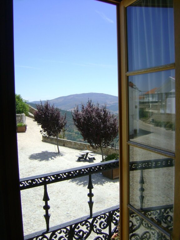 Camera doppia Standard con balcone e con vista sulle montagne Casa da Arvore