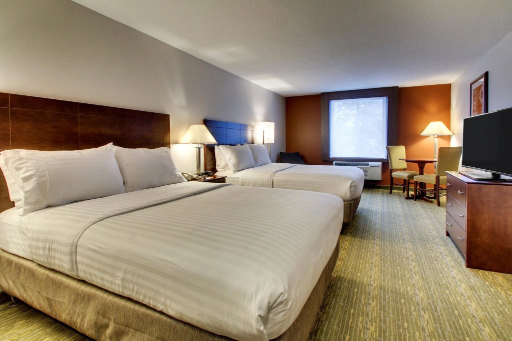 Двухместный номер Standard Holiday Inn Express & Suites - Lincoln East - White Mountains, an IHG Hotel