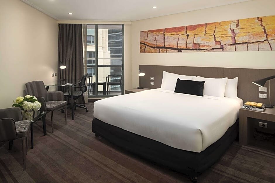 Executive Double room with balcony Rydges World Square