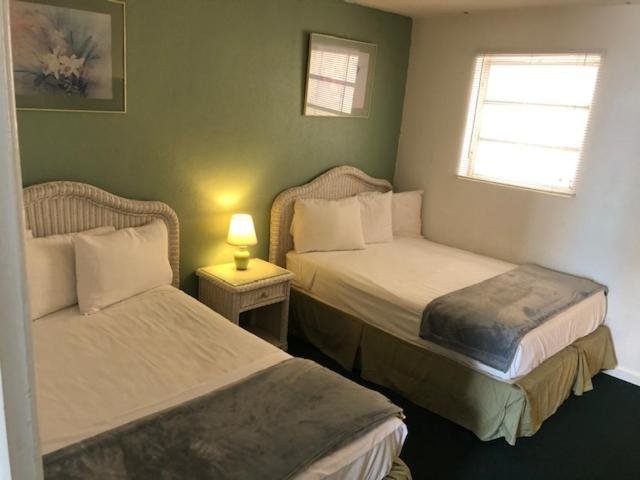 Suite Standard Gold Crest Motel