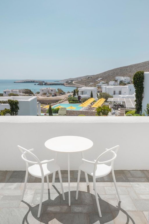 Habitación doble Estándar con balcón y con vista al mar ANEMI Folegandros