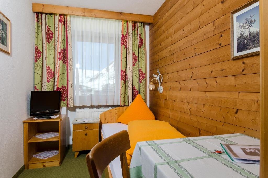Standard Einzel Zimmer mit Blick Garni Ferwall inklusive Sommercard
