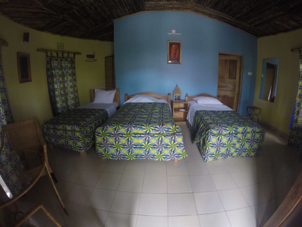 Трёхместный номер Deluxe с 3 комнатами с видом на горы Kilimanjaro Eco Lodge
