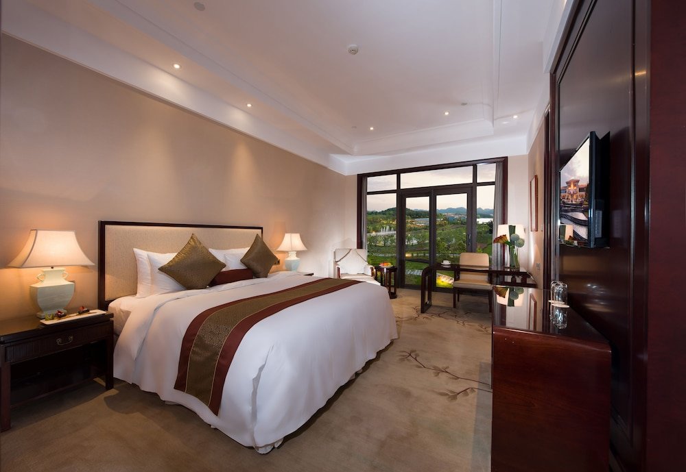 Camera doppia Superior con balcone New Century Hotel Guian Guizhou