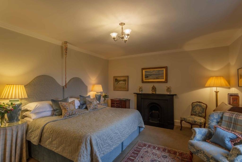Luxury room Glenapp Castle