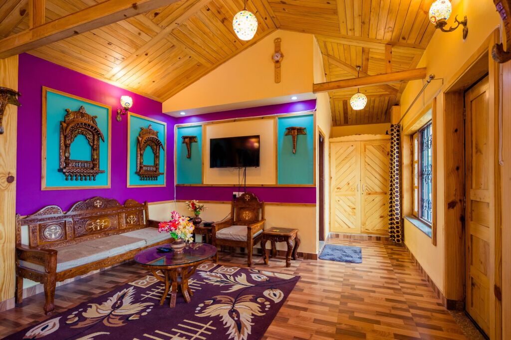OYO 13294 Home Heritage 1BHK Clock Tower Mussoorie