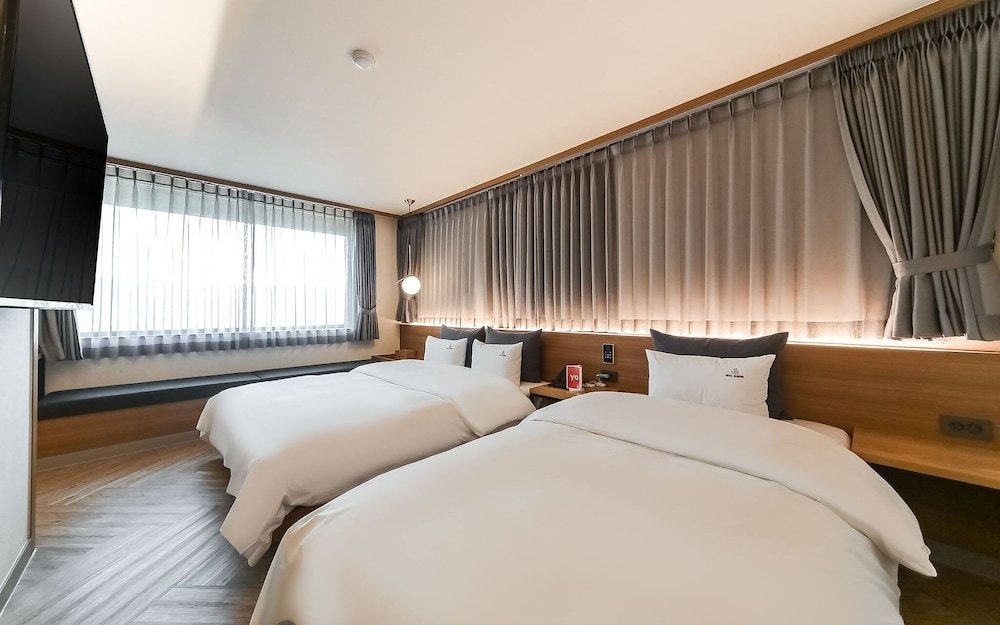 Habitación Premium Ulsan Yeongnam Alps Demeure Hotel