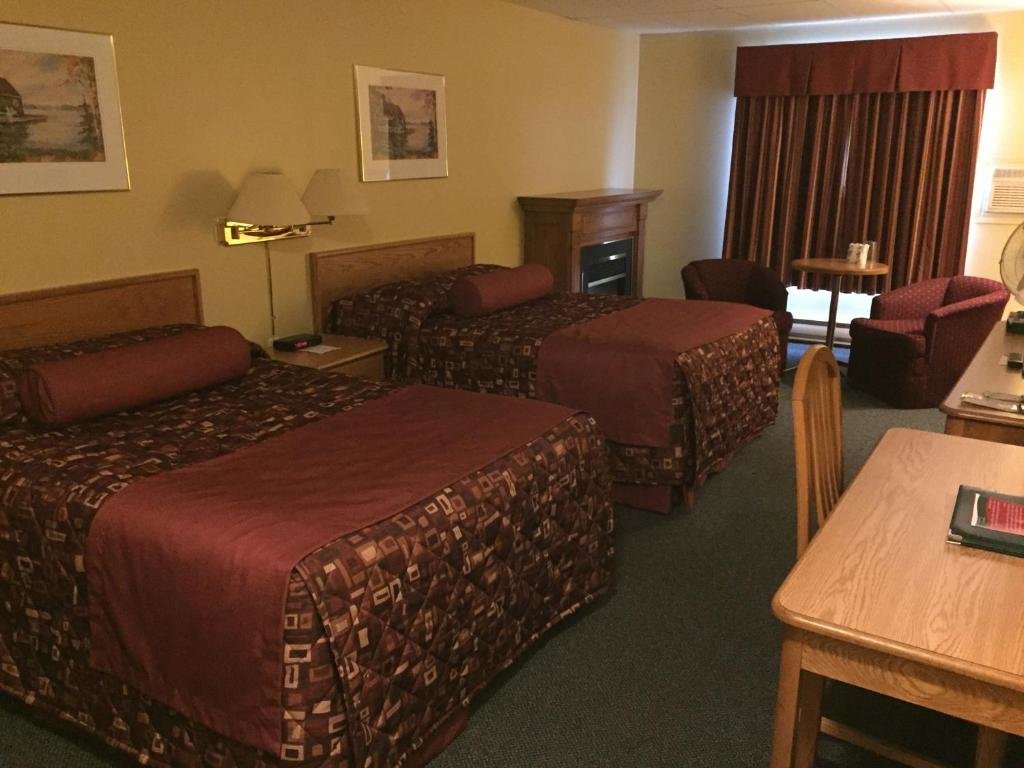 Habitación doble Estándar Shallow Bay Motel & Cabins