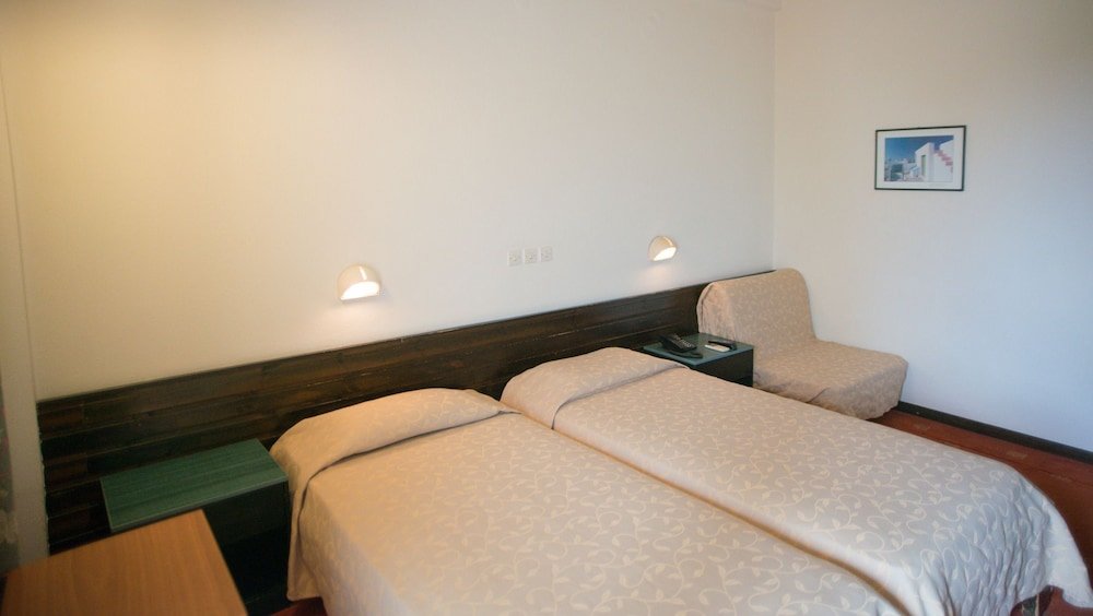 Standard Dreier Zimmer mit Balkon Plaza Hotel