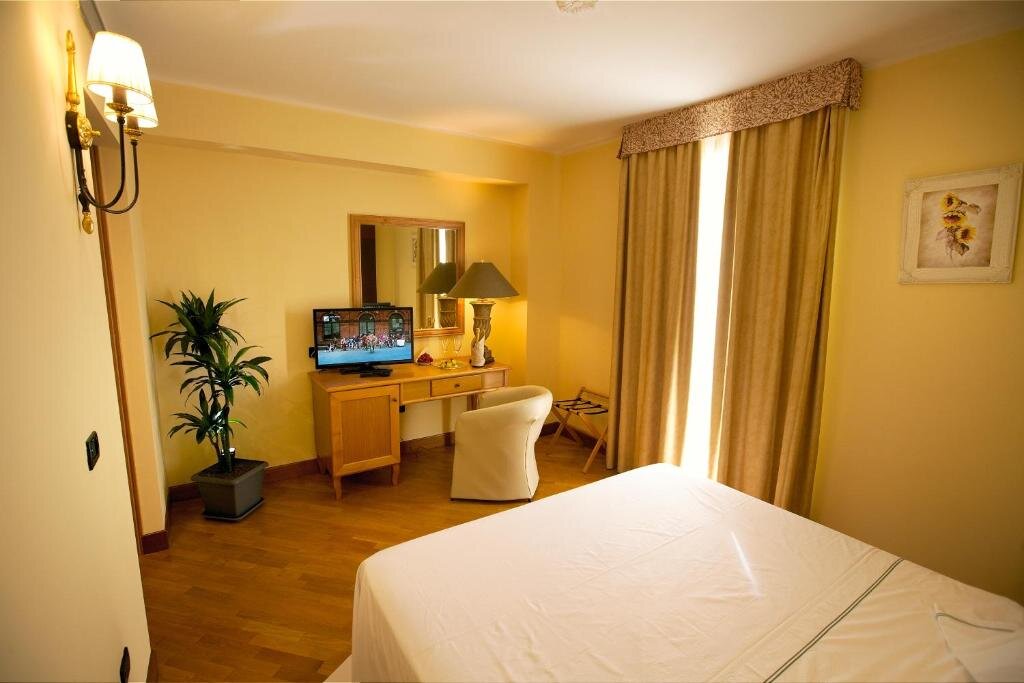 Standard Doppel Zimmer Uliveto Principessa Resort