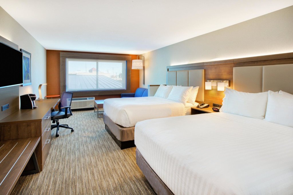 Standard Vierer Zimmer Holiday Inn Express & Suites New Castle, an IHG Hotel